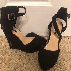 Forever 21 Suede Wedges